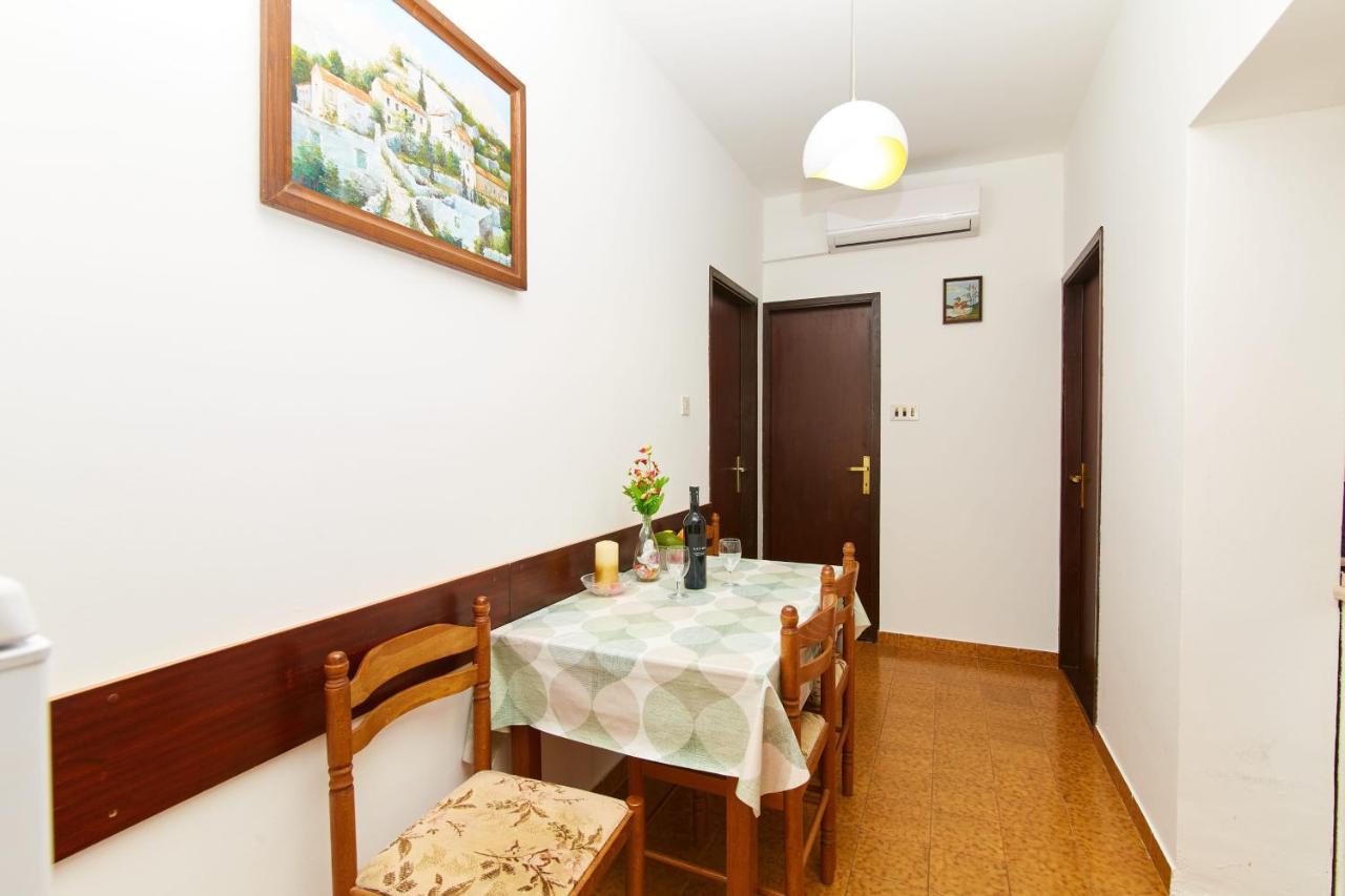 Apartments And Rooms With Parking Space Crikvenica - 19125 Εξωτερικό φωτογραφία